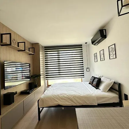 Апартаменты Royal Bay Alex *